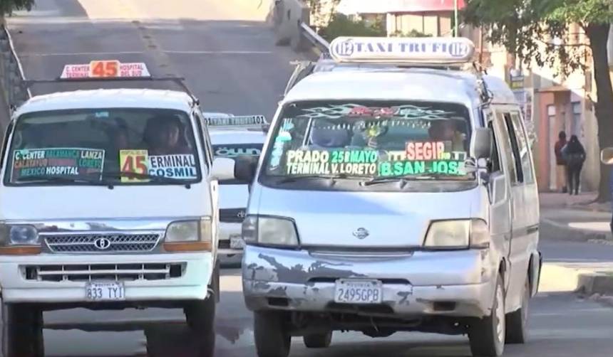 Transportistas de Cochabamba dicen que un incremento de pasajes ayudará a nivelar sus costos de operación