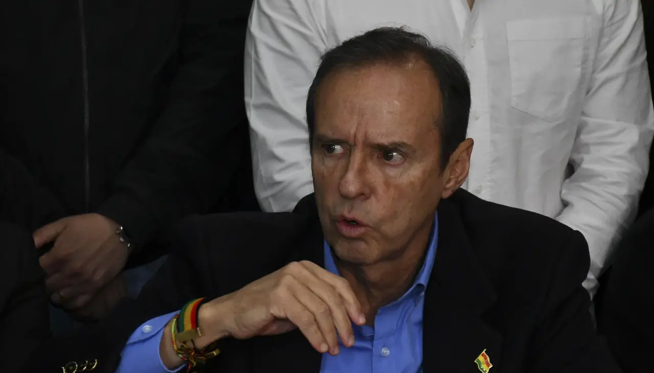 “Viabilizaremos la gobernabilidad del presidente”, reitera Quiroga ante sus legisladores electos  “Viabilizaremos la gobernabilidad del presidente”, reitera Quiroga ante sus legisladores electos