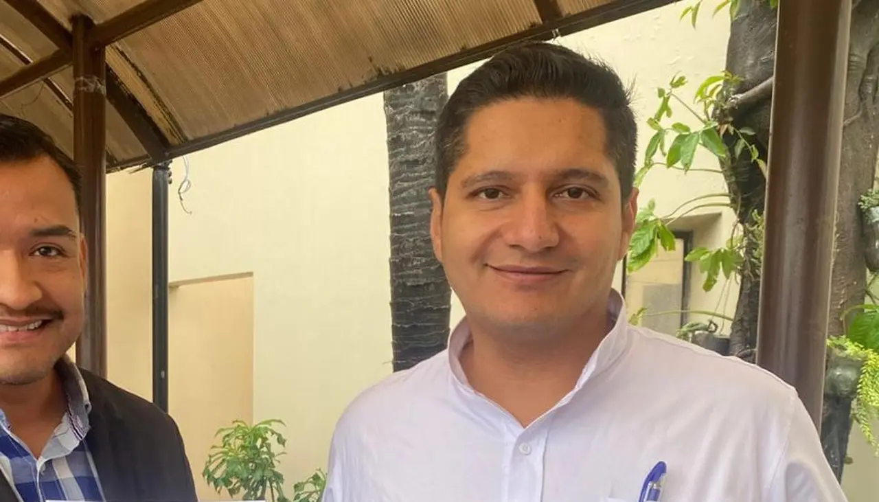 Piden suspender entrega de credencial a diputado electo del PDC; él responde que ahora sus papeles “están limpios” Piden suspender entrega de credencial a diputado electo del PDC; él responde que ahora sus papeles “están limpios”