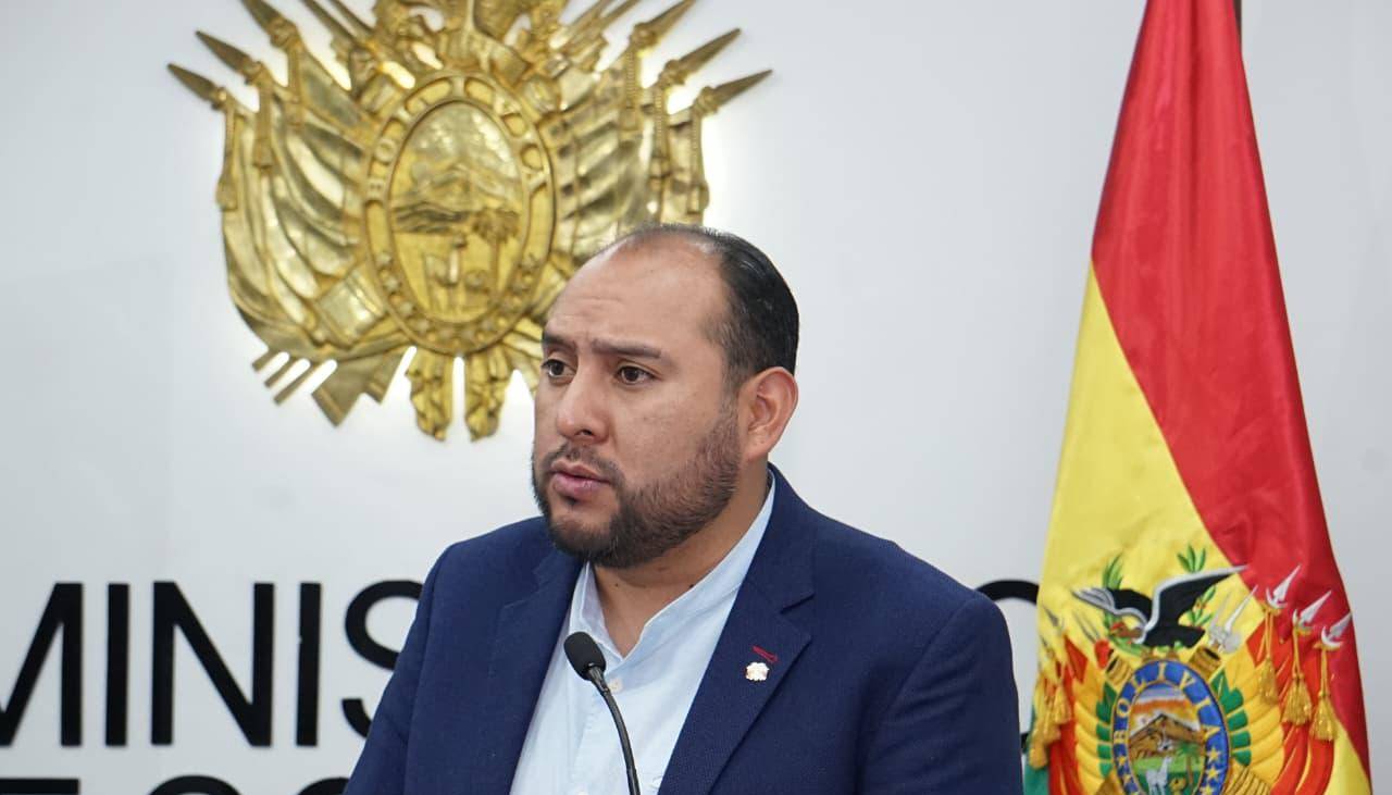 Ríos dice que se hace peritaje al video de Marset y califica de “irresponsables” las declaraciones de ministro paraguayo Ríos dice que se hace peritaje al video de Marset y califica de “irresponsables” las declaraciones de ministro paraguayo