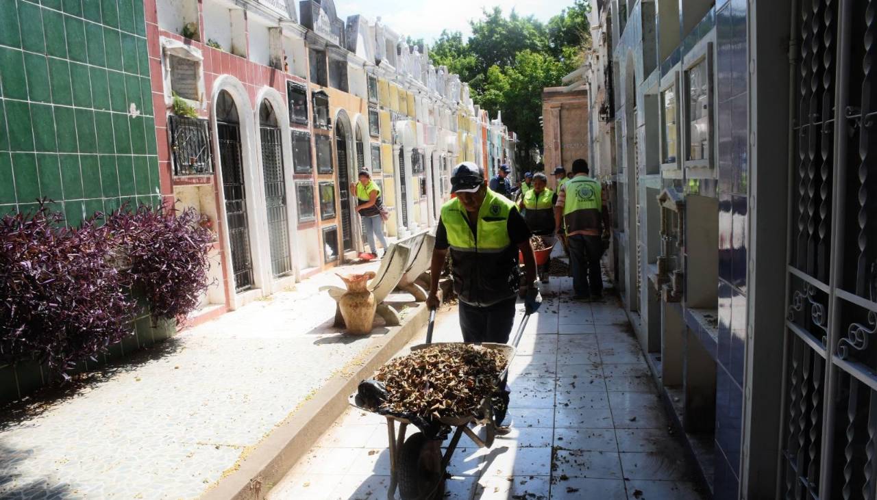 Todos Santos: Conozca los horarios y restricciones para las visitas a cementerios Todos Santos: Conozca los horarios y restricciones para las visitas a cementerios