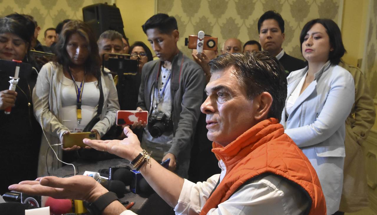 “No es nada malo”, dice diputada electa del PDC luego que Lara señaló que Paz no le contesta las llamadas “No es nada malo”, dice diputada electa del PDC luego que Lara señaló que Paz no le contesta las llamadas