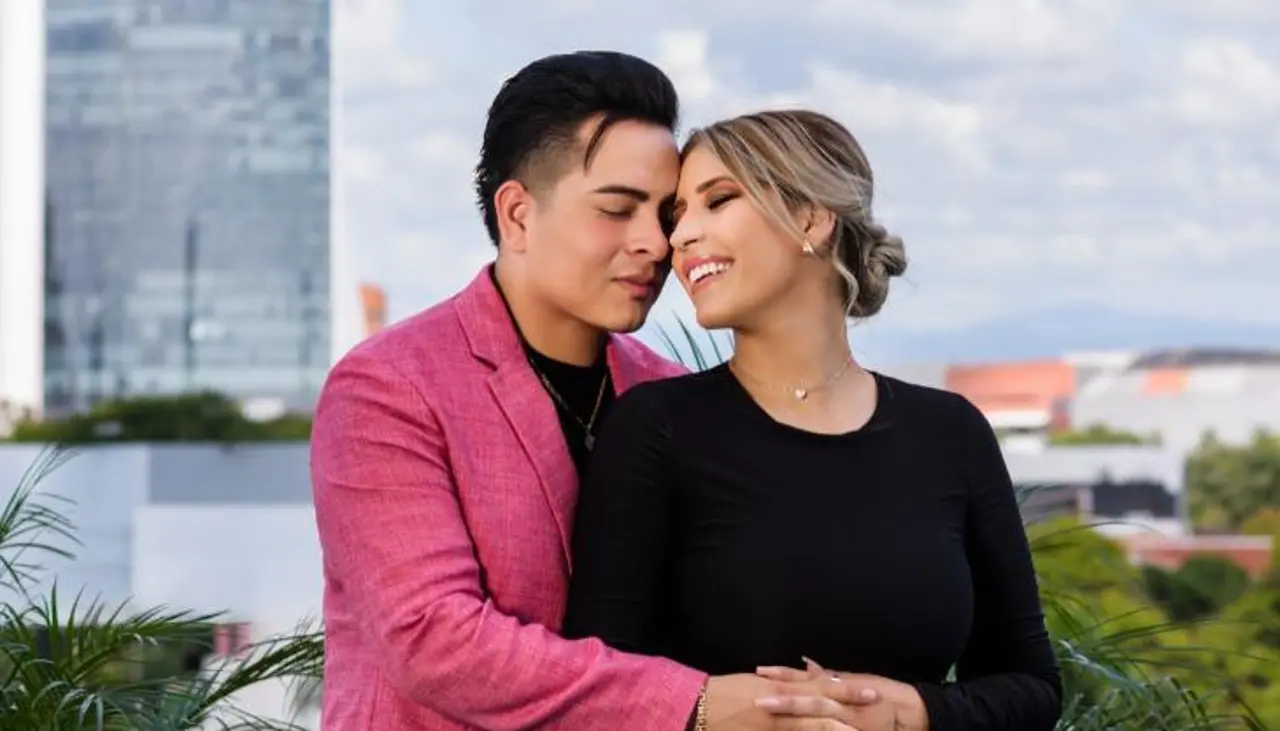 “Mándame un beso”: El divertido momento en vivo de Luis Vega y su esposa Nathalia Calvimonte “Mándame un beso”: El divertido momento en vivo de Luis Vega y su esposa Nathalia Calvimonte