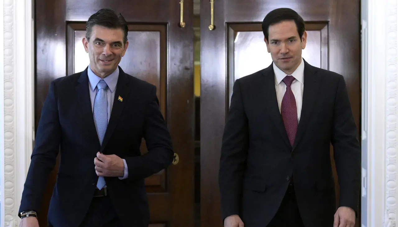 “Es un paso importante para retomar relaciones, es un salto de 20 años”, dice analista sobre reuniones de Paz en EEUU “Es un paso importante para retomar relaciones, es un salto de 20 años”, dice analista sobre reuniones de Paz en EEUU