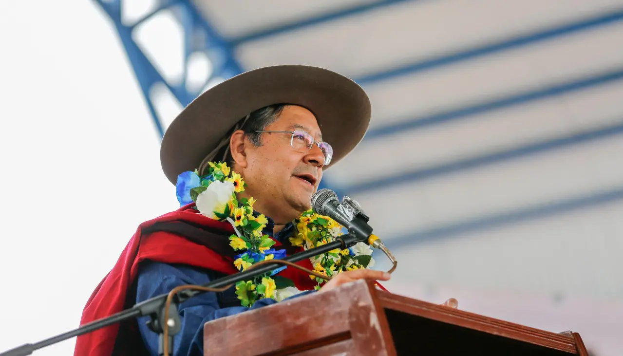 “Nos vamos con el deber cumplido”: Arce acusa al Legislativo de “estrangular” su gestión y “asfixiar” a los bolivianos “Nos vamos con el deber cumplido”: Arce acusa al Legislativo de “estrangular” su gestión y “asfixiar” a los bolivianos