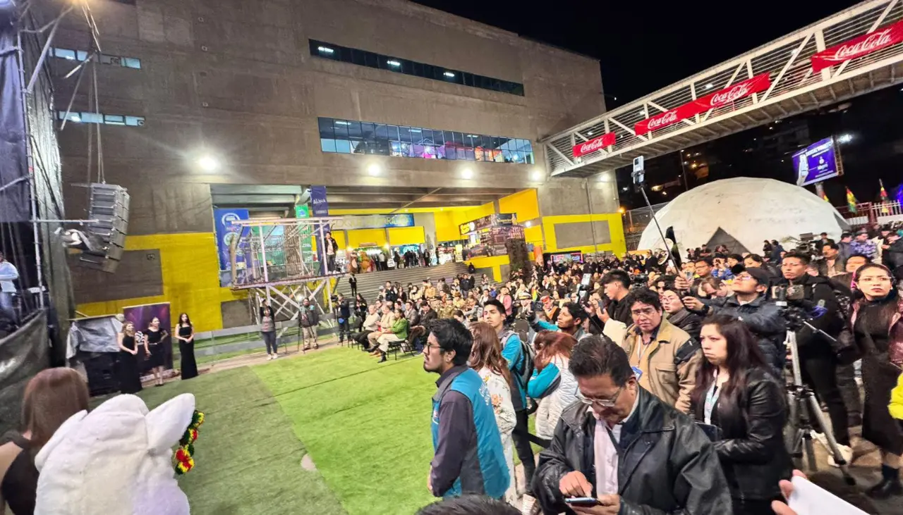 ¡Ya se vive la Fipaz! La feria que reúne a más de 600 expositores nacionales e internacionales ¡Ya se vive la Fipaz! La feria que reúne a más de 600 expositores nacionales e internacionales