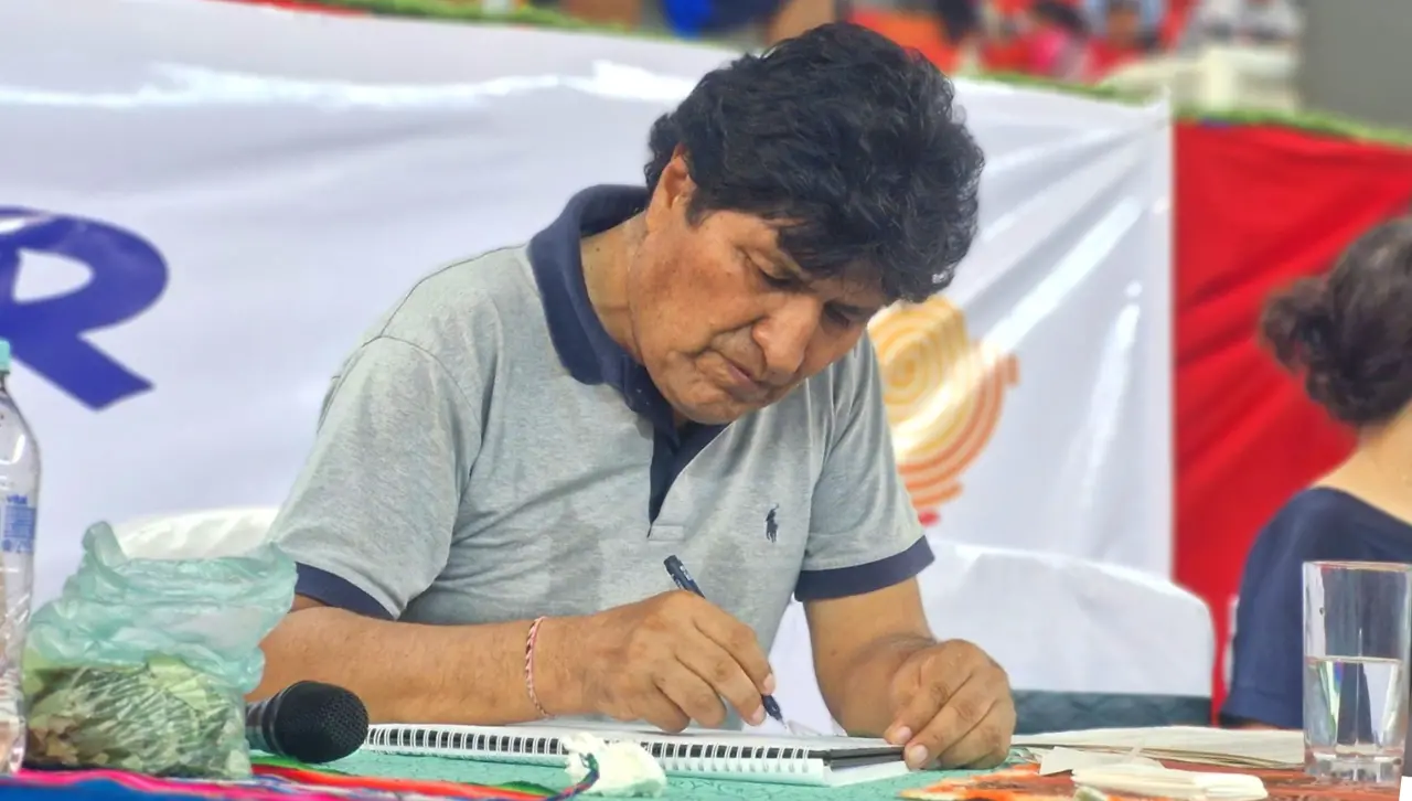 Evo dice que tiene garantizada una sigla política para las elecciones subnacionales  Evo dice que tiene garantizada una sigla política para las elecciones subnacionales