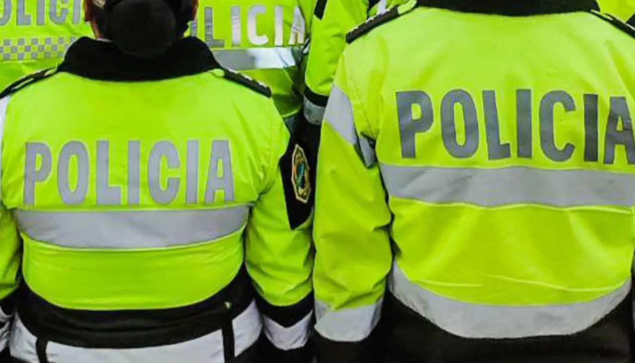 Envían a la cárcel a la mujer que intentó matar a su hija y su pareja con un mate mezclado con veneno adquirido horas antes  Envían a la cárcel a la mujer que intentó matar a su hija y su pareja con un mate mezclado con veneno adquirido horas antes