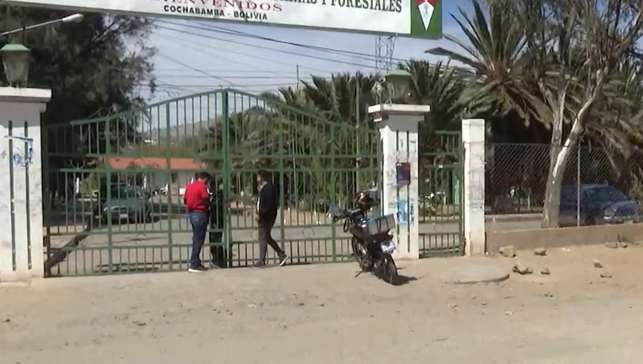 Presunto asesino de un universitario en Cochabamba fue hallado caminando cerca del cadáver  Presunto asesino de un universitario en Cochabamba fue hallado caminando cerca del cadáver