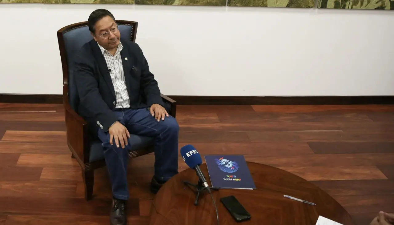 ¿Viajará Arce al exterior antes de la posesión de Rodrigo Paz? Una diputada pide activar alerta migratoria ¿Viajará Arce al exterior antes de la posesión de Rodrigo Paz? Una diputada pide activar alerta migratoria