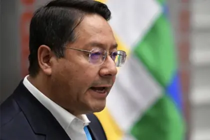 Arce tilda de “irresponsables e inaceptables” las declaraciones del candidato chileno sobre cerrar frontera con Bolivia Arce tilda de “irresponsables e inaceptables” las declaraciones del candidato chileno sobre cerrar frontera con Bolivia