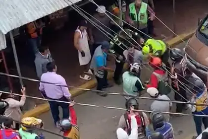 Tragedia en Montero: Un sujeto ataca a una mujer y mata a un hombre con un cuchillo Tragedia en Montero: Un sujeto ataca a una mujer y mata a un hombre con un cuchillo