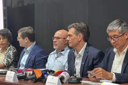 Rodrigo Paz anuncia un encuentro empresarial el 7 de noviembre y un viaje a EEUU la próxima semana Rodrigo Paz anuncia un encuentro empresarial el 7 de noviembre y un viaje a EEUU la próxima semana