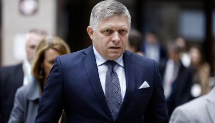 El estado de salud del primer ministro eslovaco sigue siendo “muy grave” tras sufrir un intento de asesinato