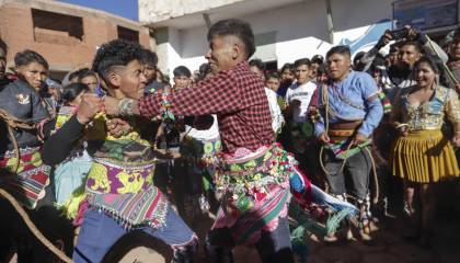 El ‘tinku’ de Macha deja hombres con narices y labios partidos en el norte de Potosí