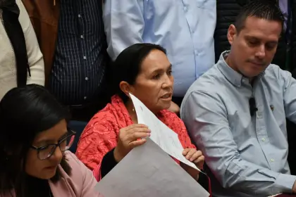 Senado: Jefa de la bancada de Libre dice que habló con Branko y se apunta a trabajar en unidad Senado: Jefa de la bancada de Libre dice que habló con Branko y se apunta a trabajar en unidad