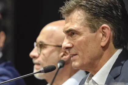 Rodrigo Paz: “¿Quién es el ALBA para determinar lo que es mejor para los bolivianos?” Rodrigo Paz: “¿Quién es el ALBA para determinar lo que es mejor para los bolivianos?”