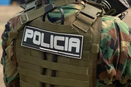 Atrapan a un policía en la ruta Santa Cruz-Brasil transportando 150 kilos de droga; el uniformado trabajaba en una cárcel de Cochabamba Atrapan a un policía en la ruta Santa Cruz-Brasil transportando 150 kilos de droga; el uniformado trabajaba en una cárcel de Cochabamba