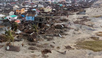 Al menos once muertos tras paso de ciclón por Madagascar