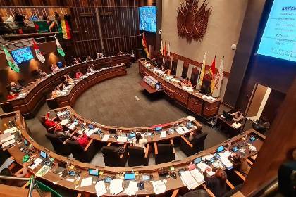 Pese a las objeciones, el Senado sanciona la ley de reparación para víctimas de violaciones de DDHH en “rupturas del orden constitucional” Pese a las objeciones, el Senado sanciona la ley de reparación para víctimas de violaciones de DDHH en “rupturas del orden constitucional”