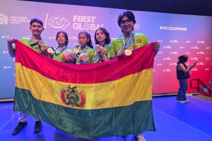 Selección boliviana gana medalla de bronce en la Olimpiada Mundial de Robótica First Global 2025 Selección boliviana gana medalla de bronce en la Olimpiada Mundial de Robótica First Global 2025