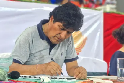 Evo dice que tiene garantizada una sigla política para las elecciones subnacionales  Evo dice que tiene garantizada una sigla política para las elecciones subnacionales