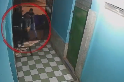 Video: una pareja es atracada violentamente cuando salían del alojamiento en Villa Dolores, El Alto