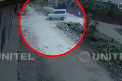 Imágenes sensibles: captan el asesinato a tiros de un hombre en el trópico de Cochabamba Imágenes sensibles: captan el asesinato a tiros de un hombre en el trópico de Cochabamba