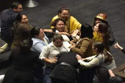 Peleas y menos sesiones: El Legislativo cierra una polémica gestión de cinco años Peleas y menos sesiones: El Legislativo cierra una polémica gestión de cinco años