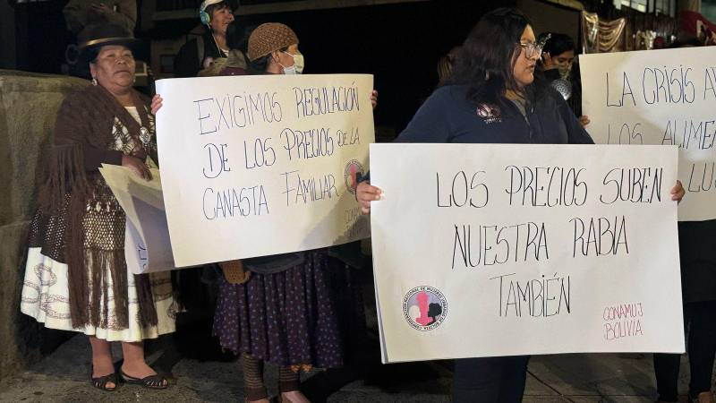 La marcha pretendió ingresar a la plaza Murillo La marcha pretendió ingresar a la plaza Murillo