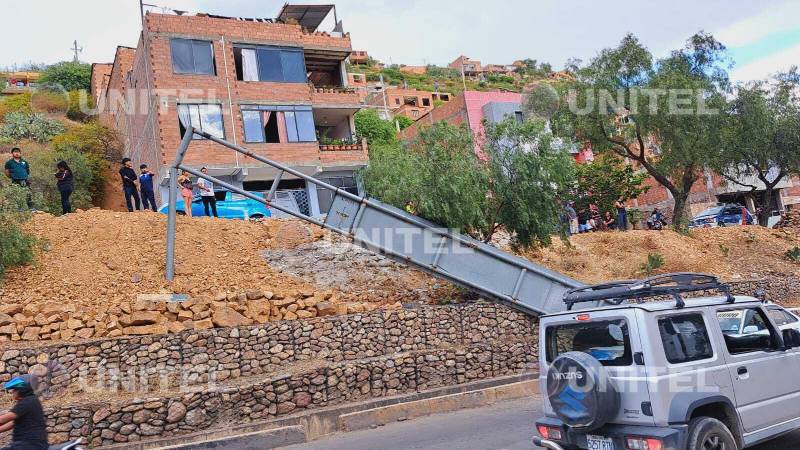El accidente dejó 4 heridos, entre ellos, dos menores de edad. El accidente dejó 4 heridos, entre ellos, dos menores de edad.