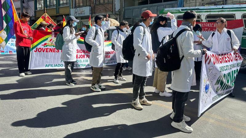 La marcha gremial concentró a varios sectores. La marcha gremial concentró a varios sectores.