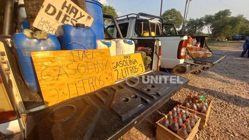 El combustible se ofertaba en diferentes zonas, incluso en Satélite Norte El combustible se ofertaba en diferentes zonas, incluso en Satélite Norte
