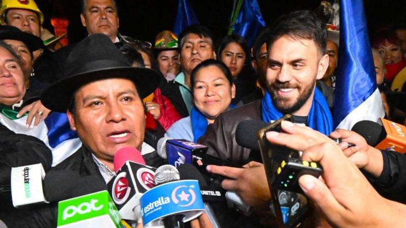 Milán Berna y Eduardo del Castillo conforman el binomio anunciando por el masismo Milán Berna y Eduardo del Castillo conforman el binomio anunciando por el masismo