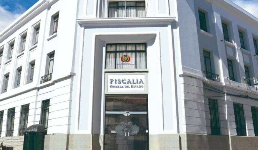 Elección de nuevo Fiscal General dependerá de la relación de Lanchipa con el Gobierno, según senador Rodrigo Paz
