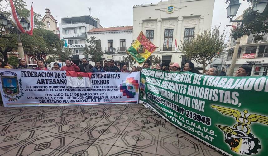 Gremiales del país se reúnen en Tarija para asumir medidas por la falta de dólares y el DS 5143