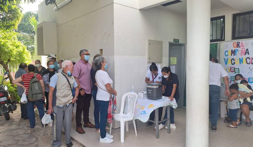 Desde el 1 de junio se vacunará contra la influenza a toda la población de Santa Cruz, confirma secretaria municipal