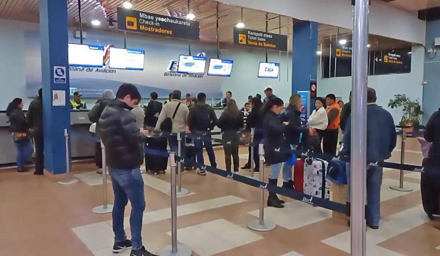 Suspenden operaciones en el aeropuerto de Tarija por fallas en la iluminación de la pista