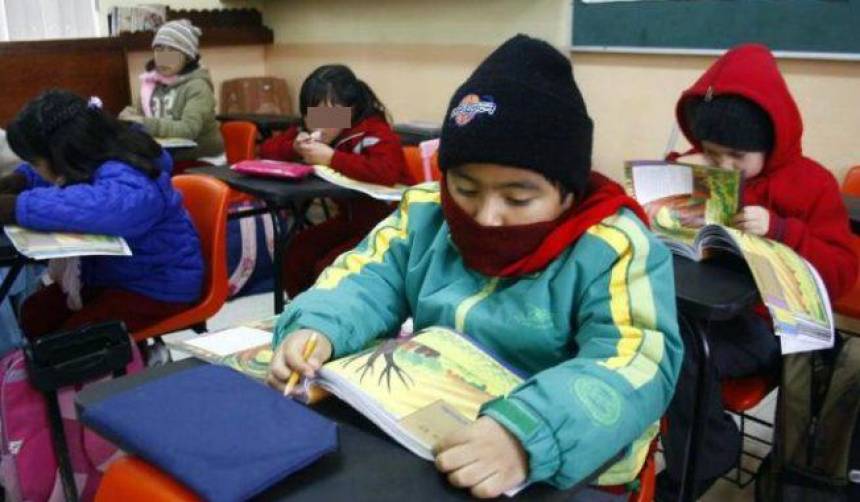 En el oriente boliviano “no amerita” dictar horario de invierno, dice viceministro de Educación