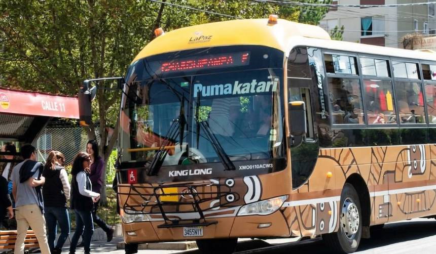 ¿Subirá el pasaje del PumaKatari por el nuevo precio del diésel? Esto dice la Alcaldía de La Paz