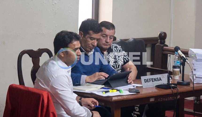 Jhonny está frente al juez que definirá si queda detenido o se defiende en libertad por el caso de presunta malversación