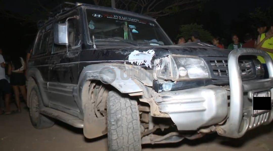 Vecinos capturan a un hombre que chocó su vehículo contra otros cuando “conducía ebrio”