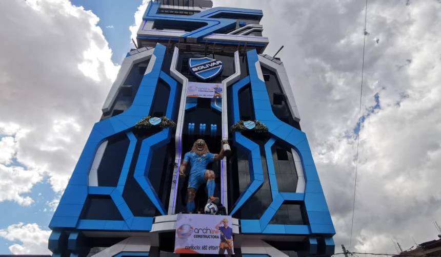 El Cholet Bolívar, nació como una idea y ahora es un “sueño” hecho realidad de una familia fanática del club paceño