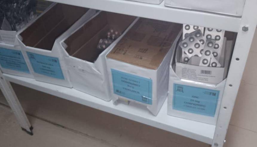 Hospital de Viacha sin algodón, con cajas de medicamentos vacías y médicos sin sueldos desde enero