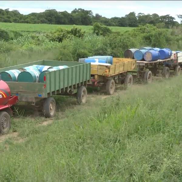 “Es esencial para producir”: Agricultores de los valles cruceños piden que se normalice el abastecimiento de combustible