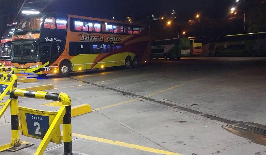 Cochabamba: Empresas limitan venta de pasajes a Potosí por la falta de diésel 