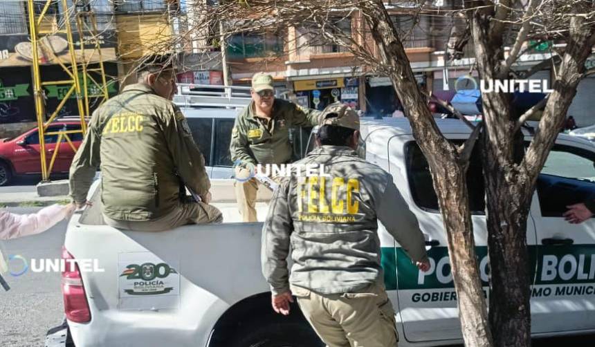 Fiscalía: Aprehenden a acusada de vender a su hija de cuatro años por Bs 1.000; denuncian que iba rumbo a Chile