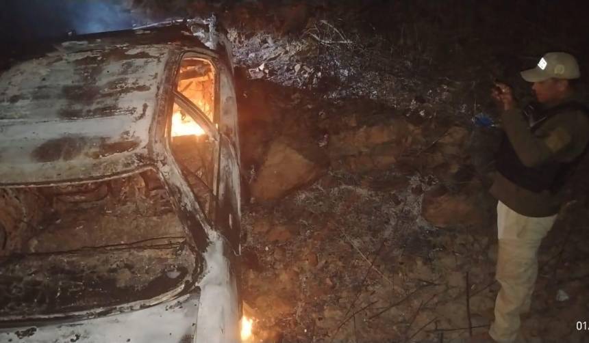 Un hombre muere linchado y otros dos sobreviven a brutal golpiza por intento de robo de vehículo en Tarata