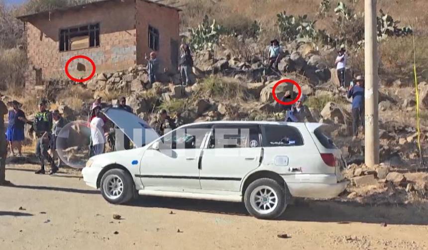 Hombre se salva de ser linchado luego que vecinos lo acusaran de robo; apedrearon su vehículo cuando la Policía intervino
