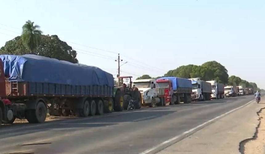 Ante la escasez de diésel, cañeros advierten que está en riesgo más del 50% de la zafra 